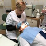 Kierunek higienistka stomatologiczna w Kościerzynie wykonywanie przeglądów stomatologicznych